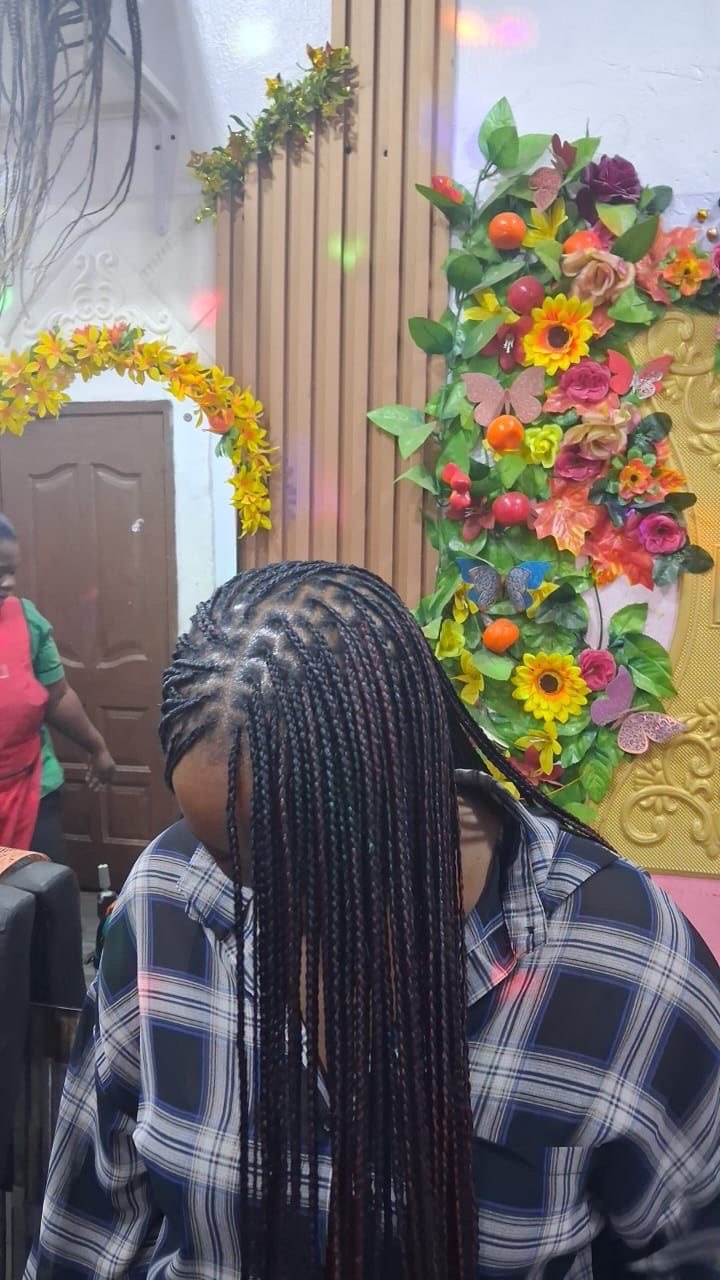 Knotless Braids